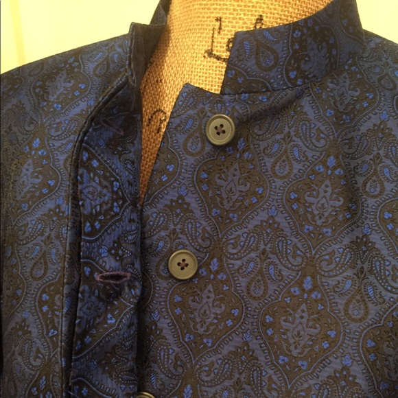 Vintage custom made silk brocade jacket in cobalt blue and black - Picture 5 of 14